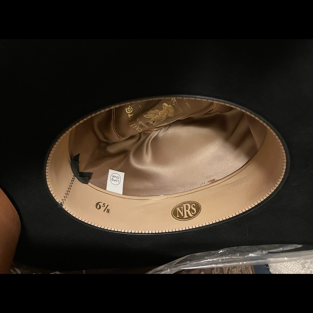 American Hat Co. Hat. 40 x crown open felt. 6 5/8 size